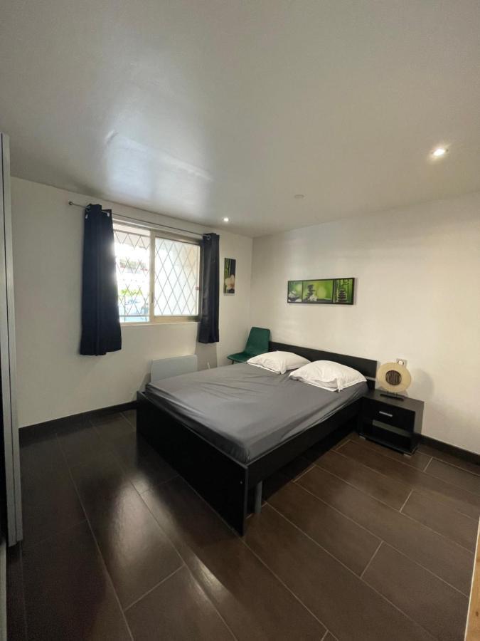 Appartement Spacieux F2 Climatise Proche De La Antibes