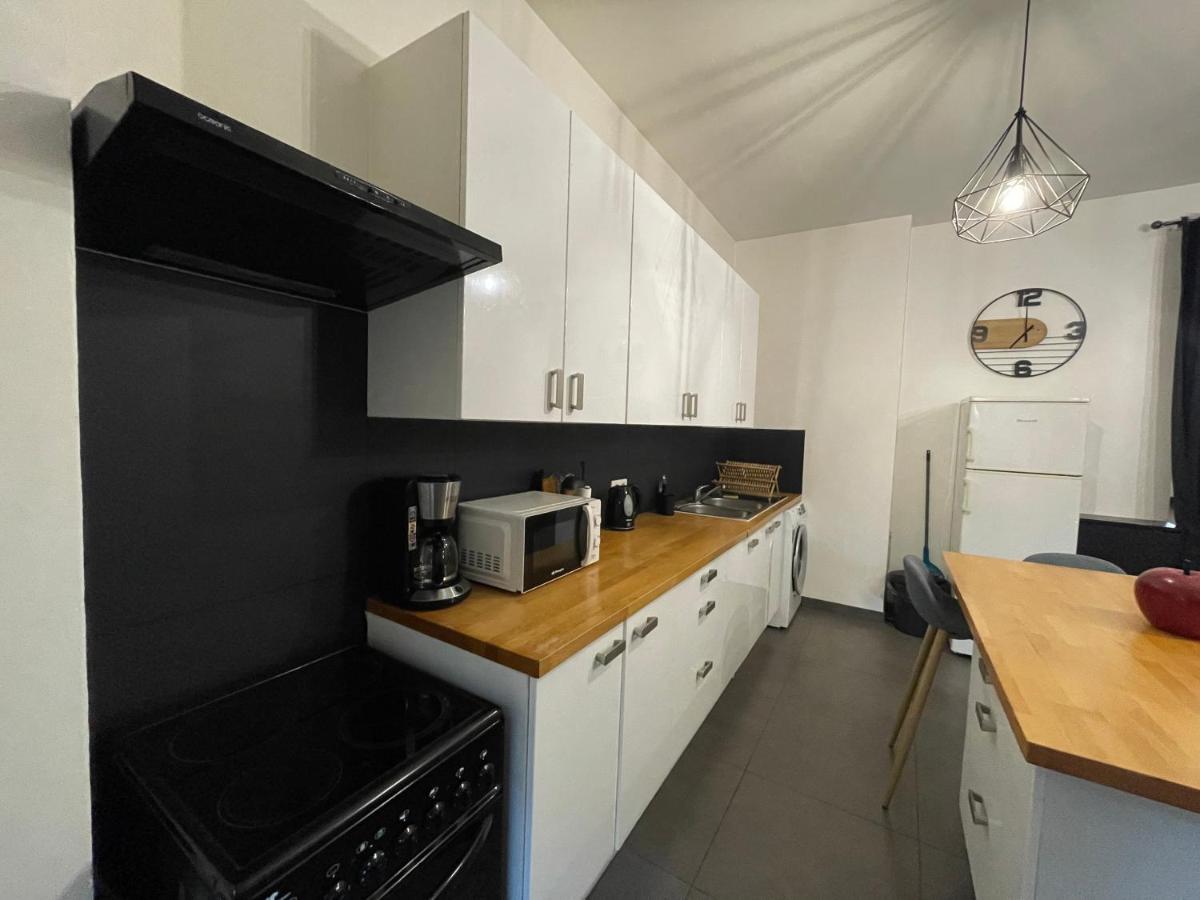 Spacieux F2 Climatise Proche De La Appartement *